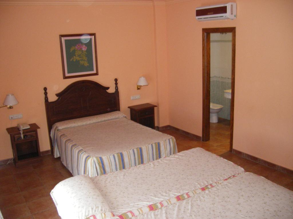 Albenzaire Hotel Asador Fuensanta  Esterno foto